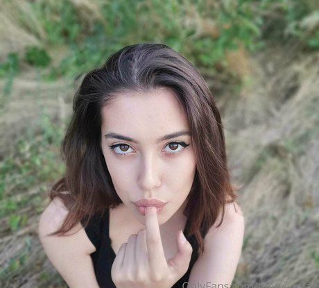 meryconlae perfect star image