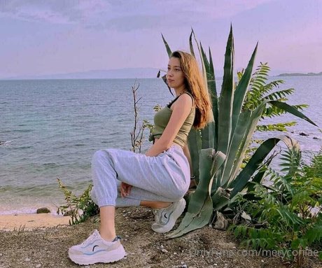 meryconlae star nudes images