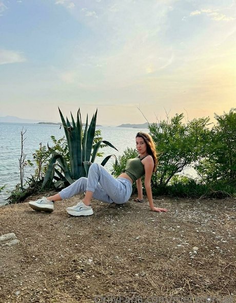 meryconlae pornstar perfect pic