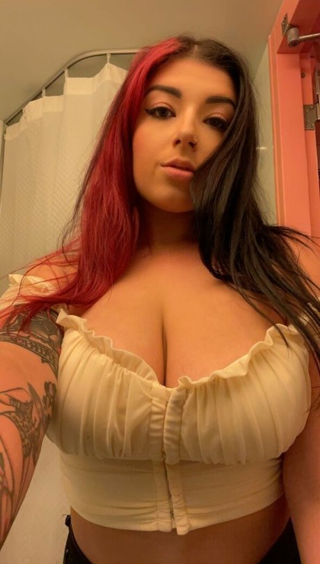 HotScoopSkylar top pornstar gallery