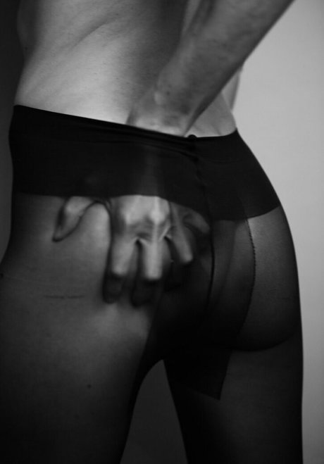 Nataliemaeyoga model perfect picture