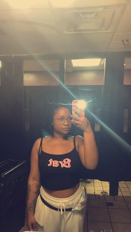 tati jpeg top star gallery