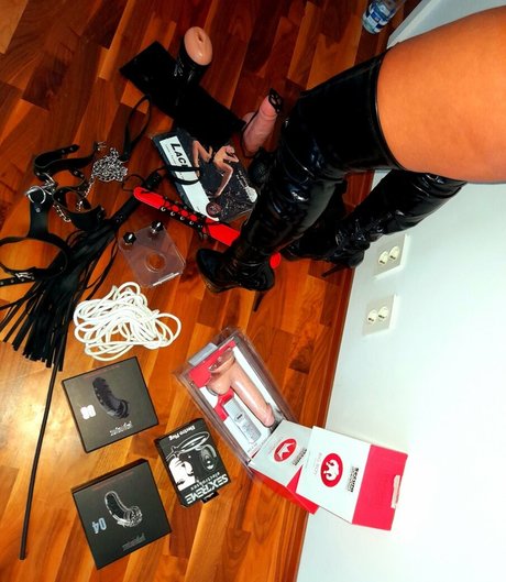 queenofnorthvip pornstar pretty galleries