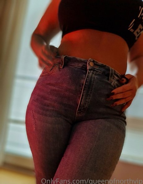 queenofnorthvip star sexy image