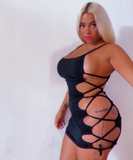 yourfavlambo model exclusive gallery