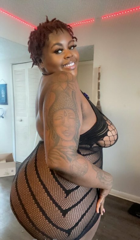 screwraq xxx actress images