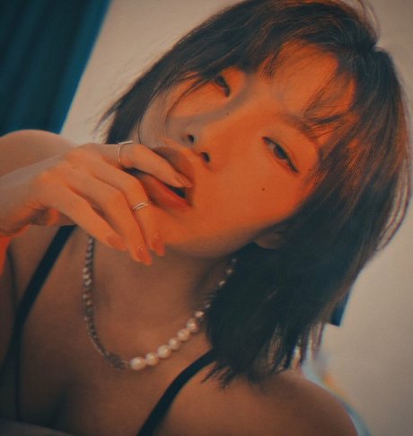 linsay78690788 naked model pic