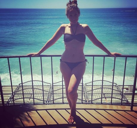 Jamie Amanda Lee naked model images