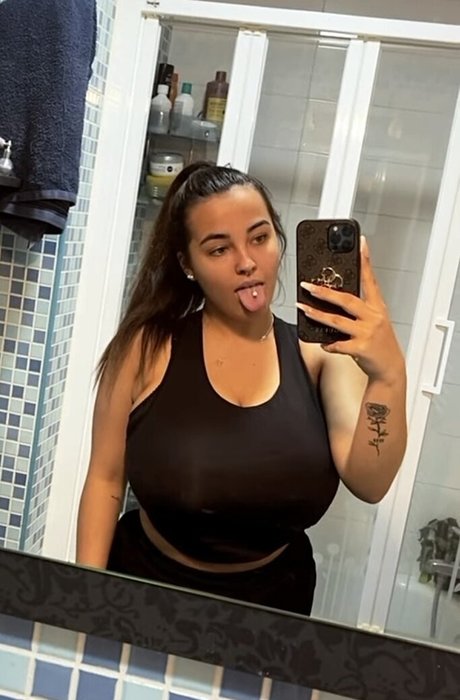 Anneris18 free model pic