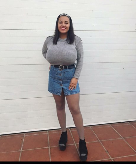 ebony fitness onlyfans nude img