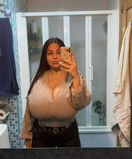 Anneris18 star adult photo