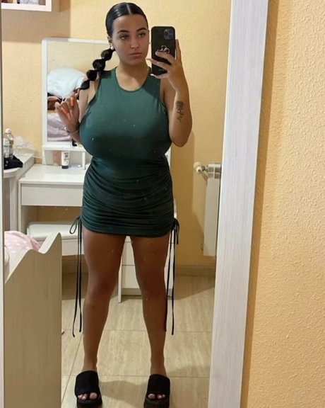 Anneris18 exclusive model pictures