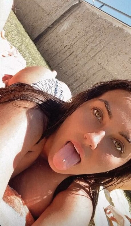 Anneris18 pretty model images