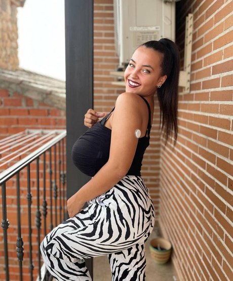 Anneris18 best actress image