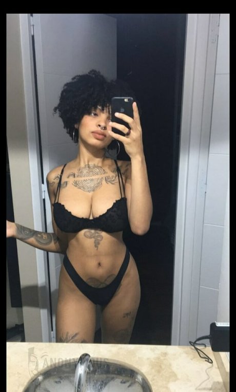 Molive hd actress pics