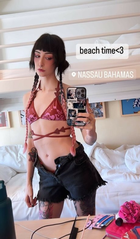 Putrid Cosplay pretty star pic