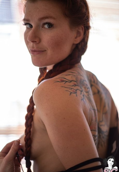 Mias sg beautiful actress photo