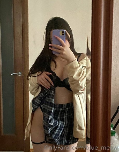 blue meow star hot pics