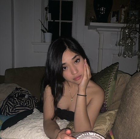 vashwty model naked images