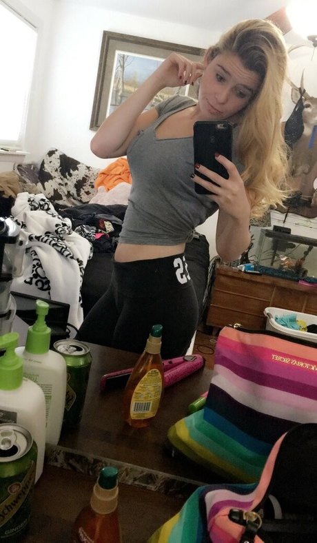 chevygirl31799 model porn photo