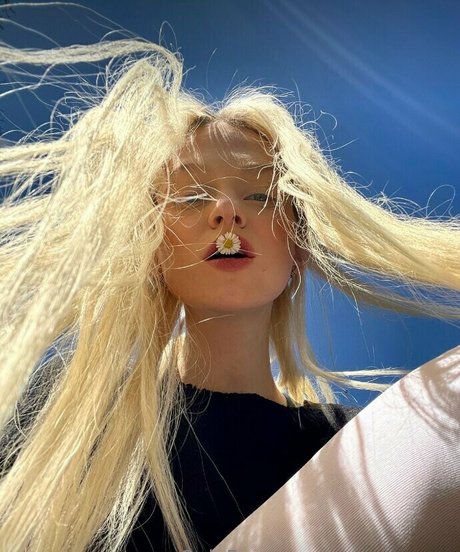 asica meow exclusive model img