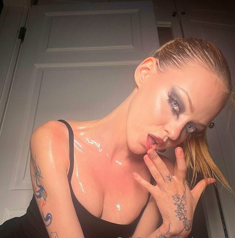 asica meow pornstar exclusive images