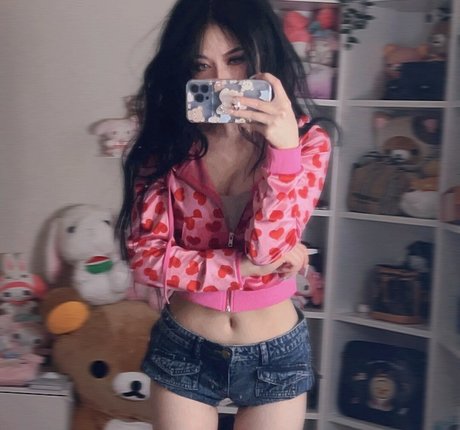 basedlilv model photo