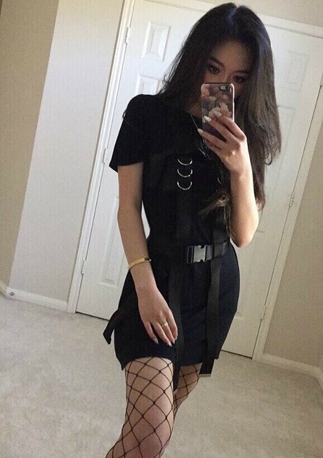 basedlilv star sexy picture