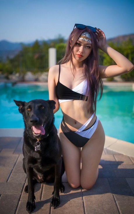 basedlilv model erotic pic