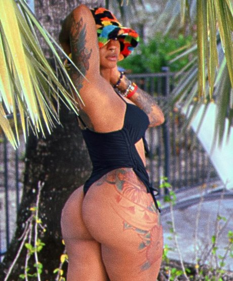 ItsJustRocky actress pictures