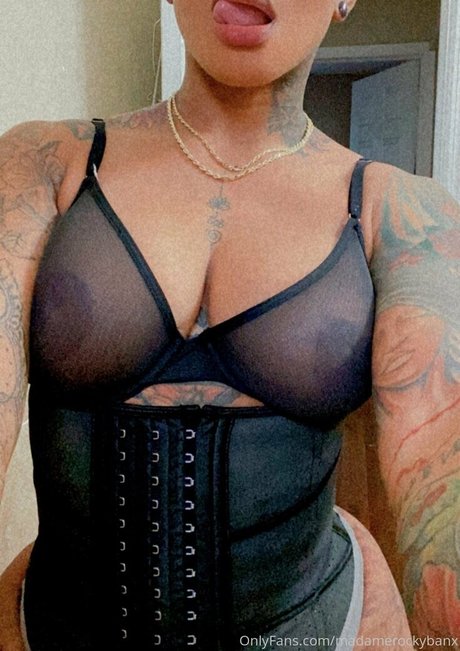 ItsJustRocky best model picture