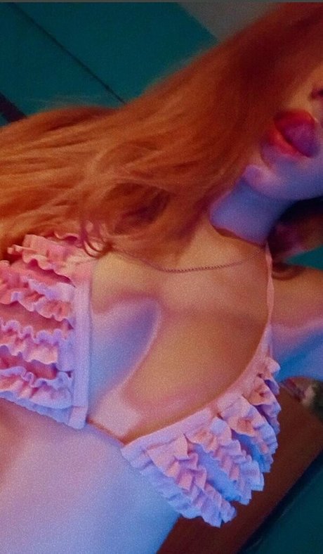 littleredheadi star art photos