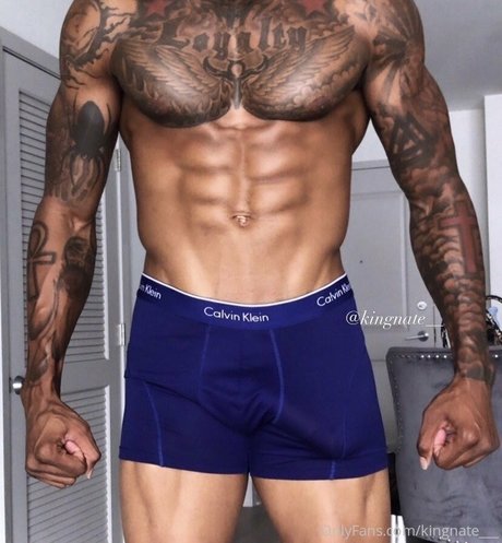kingnate___ erotic star pic