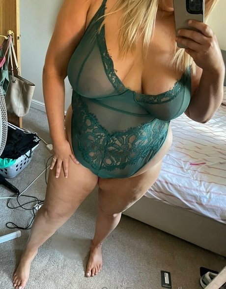 bpcurvy sexy star img