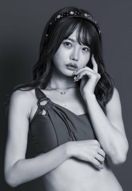 Ichika Matsumoto adult model archive