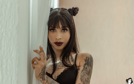 Myllaka SG pornstar erotic photos