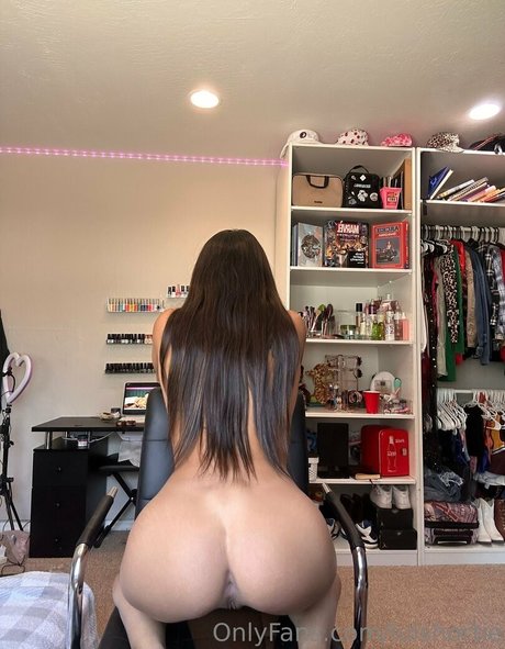 thick thighs onlyfans sexy nude pictures