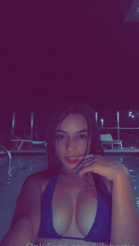 lulshortie star hot images