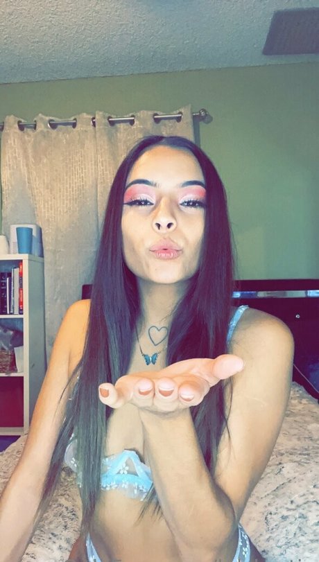 lulshortie pornographic model pictures