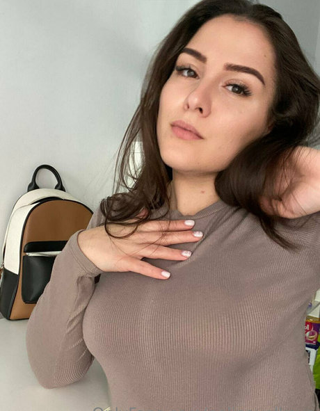 polinavolkova beautiful star image