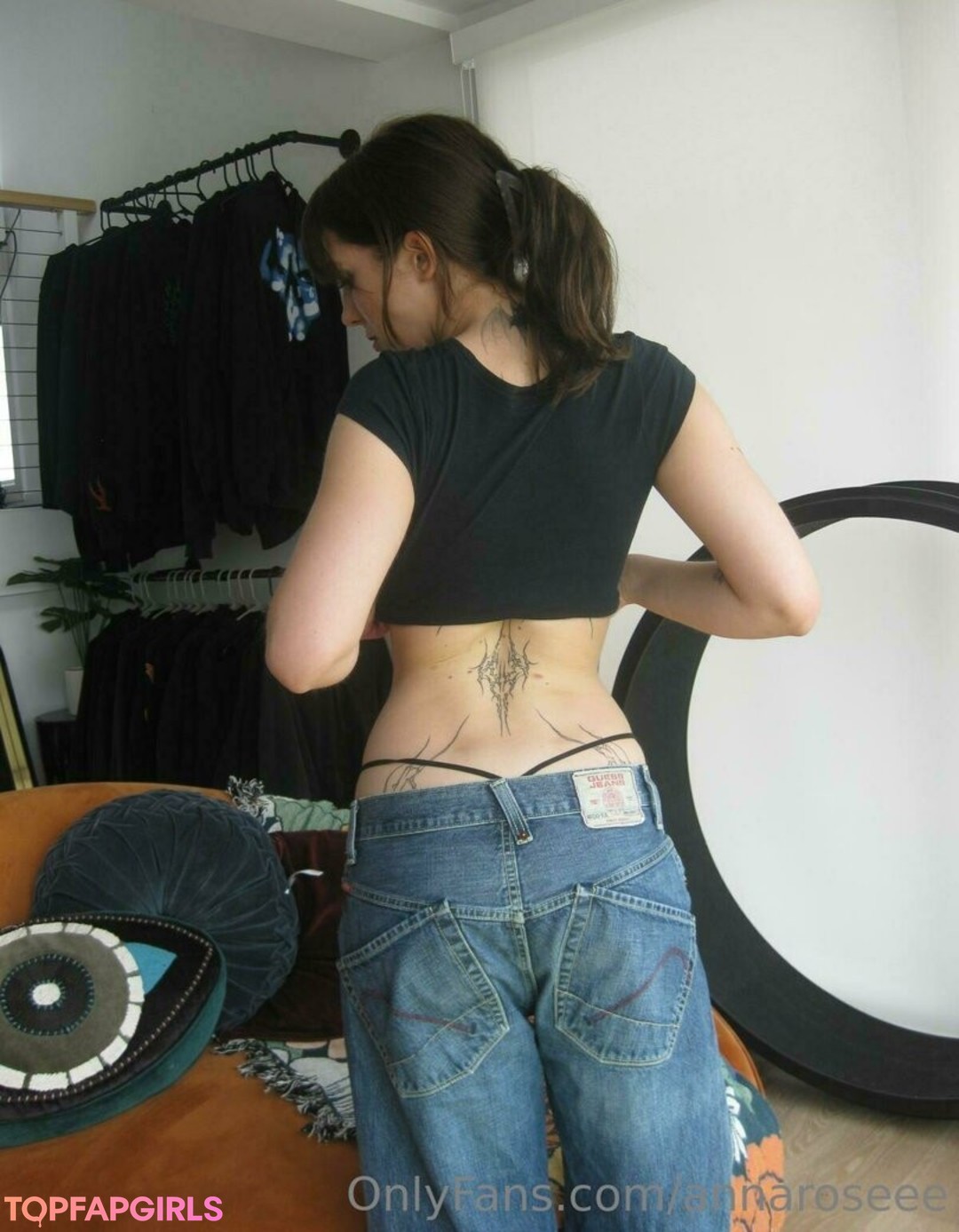 annaroseee model hot img