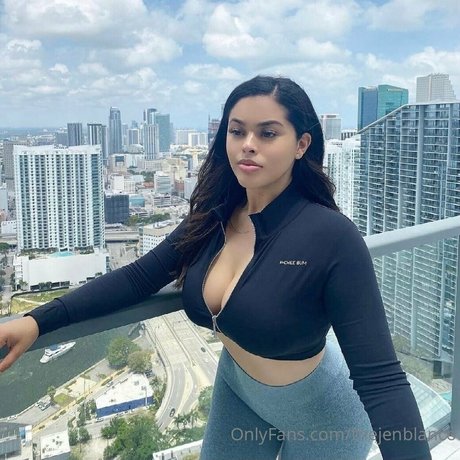 thejenblanco pretty model image