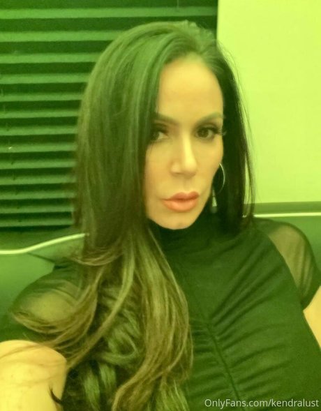 models onlyfans free img