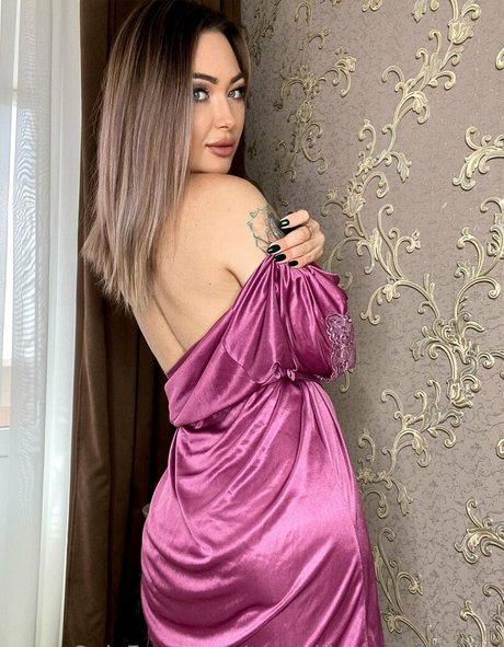 camellia your flower beautiful actress pic