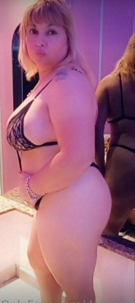 dafnecute69 model pornographic archive