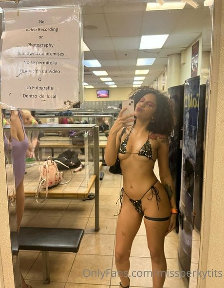 missperkytits star pretty photos