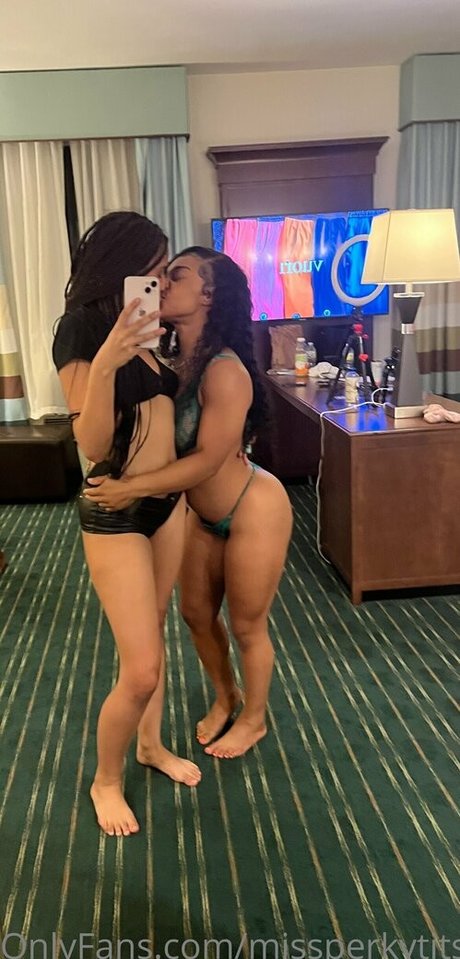 missperkytits model erotic galleries