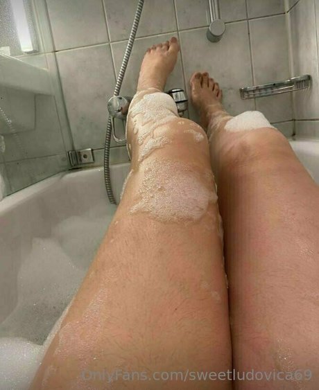 sweetludovica69 star pretty photos