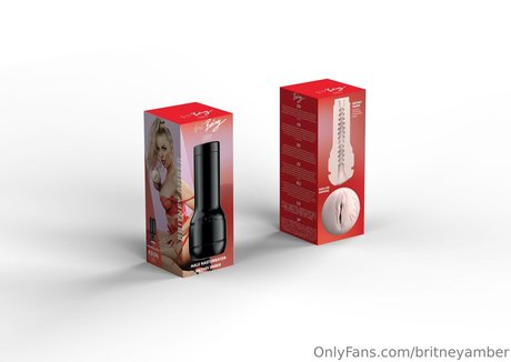 britneyamber beautiful star img