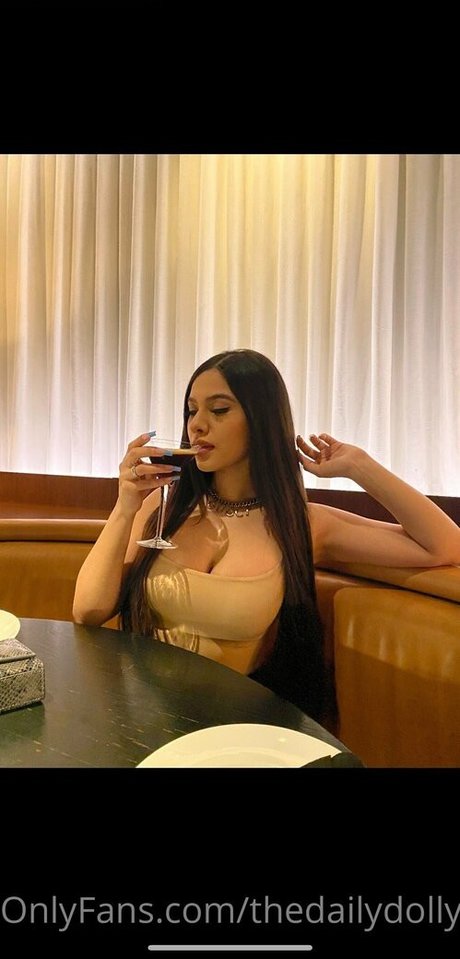 thedailydolly exclusive pornstar picture
